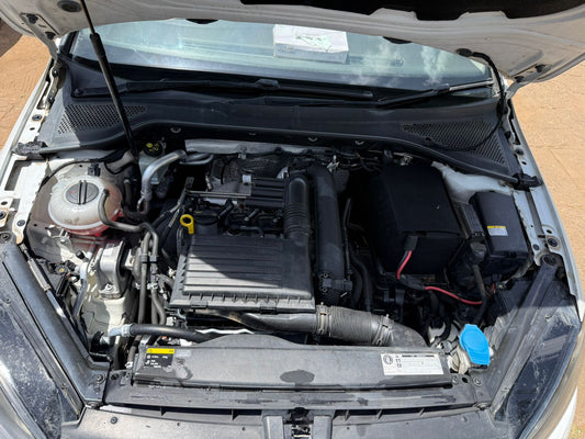 Volkswagen Golf TSI 1.4L
